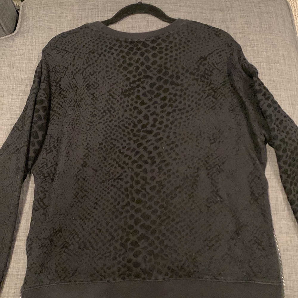 Nwt Rails Side Zip Sweatshirt Top Black Medium - image 3